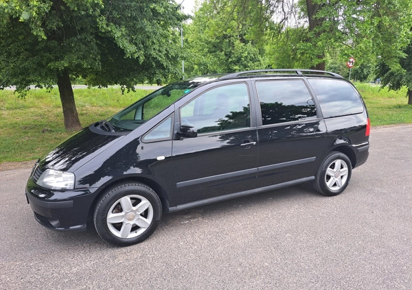 Seat Alhambra cena 15900 przebieg: 306532, rok produkcji 2006 z Łańcut małe 232